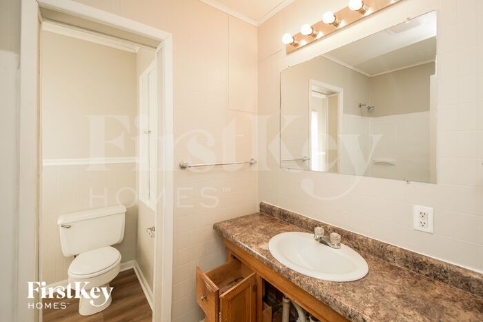 Building Photo - 8308 E 35th Pl