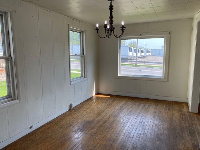 Building Photo - 3 Bed 1 Bath Single Family Home in Wausau ...