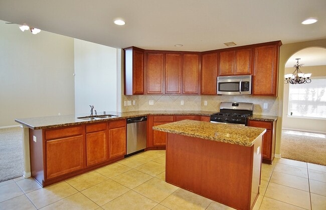 Building Photo - 26834 Henson Falls Dr