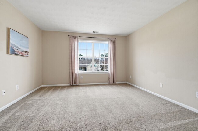 Building Photo - Freshly Renovated & Ready NOW! A First-Time Rental in Castleton! Pet Friendly - Fenced Yard - Gre...