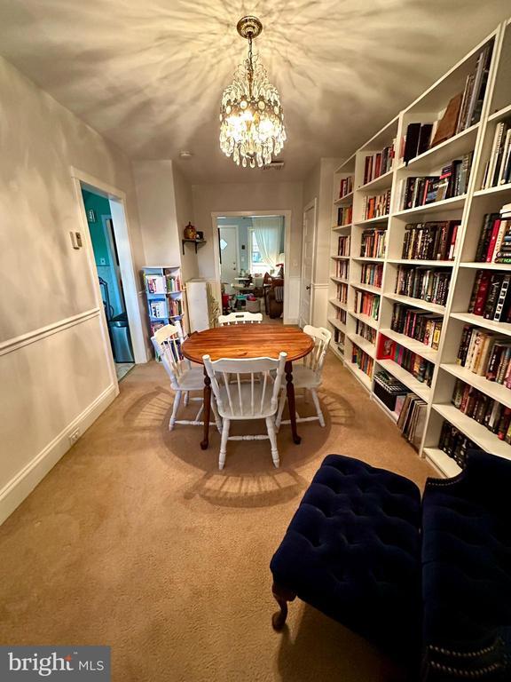 Building Photo - 210 S Union St