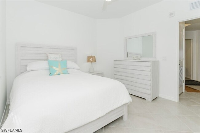 Building Photo - 5629 Double Eagle Cir