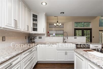 Building Photo - 355 Paisley Dr