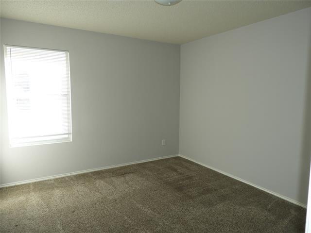 Building Photo - 2109 Teddy Roosevelt Dr