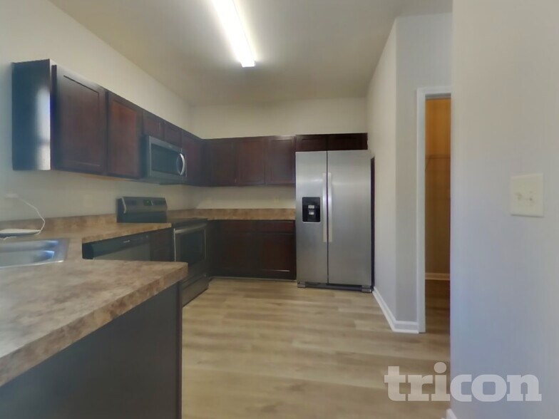 Building Photo - 30 Wyndham Ct