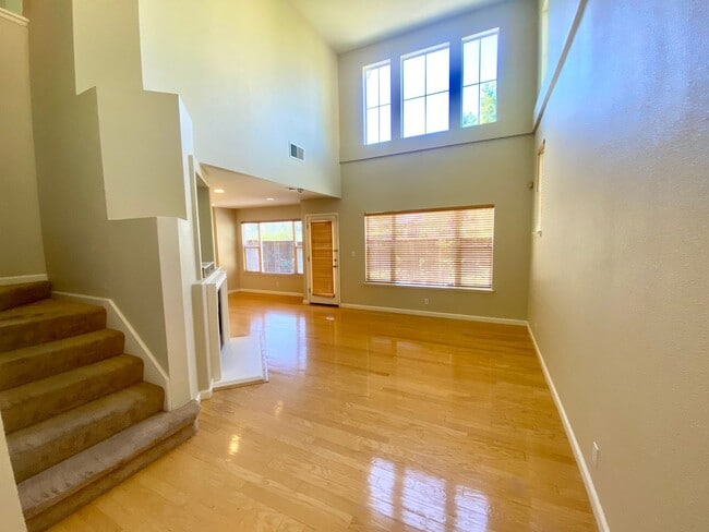 Building Photo - Shapell Cedar Bridge San Ramon 3 Br., 2.5 ...