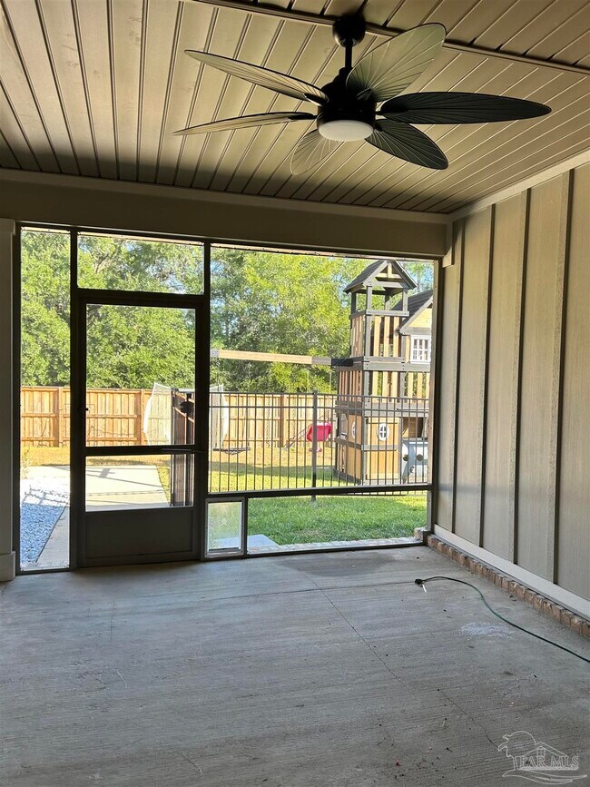 Building Photo - 4084 Blue Hillside Ln