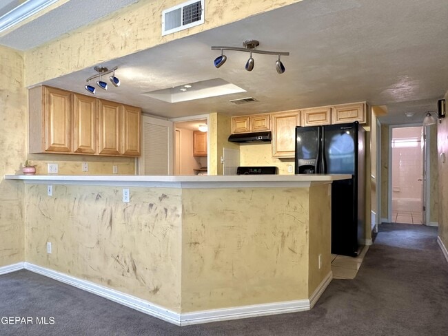 Building Photo - 12374 Paseo Lindo Dr