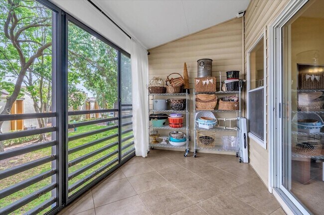 Building Photo - 6147 Sunnyvale Dr