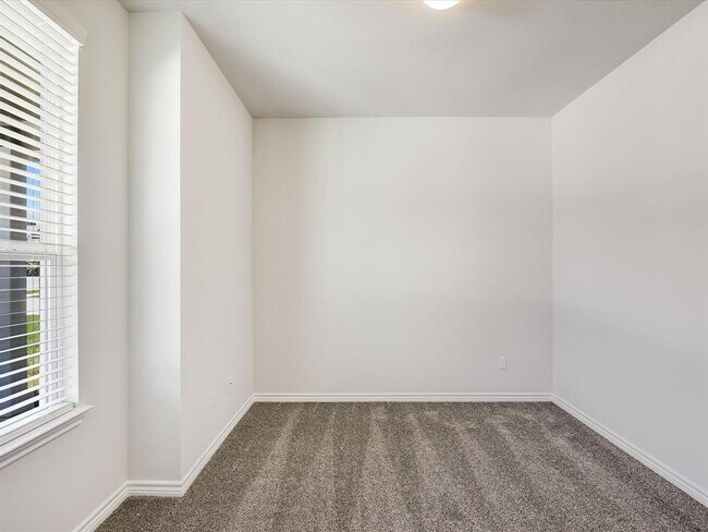 Building Photo - 228 Wild Sage Ln
