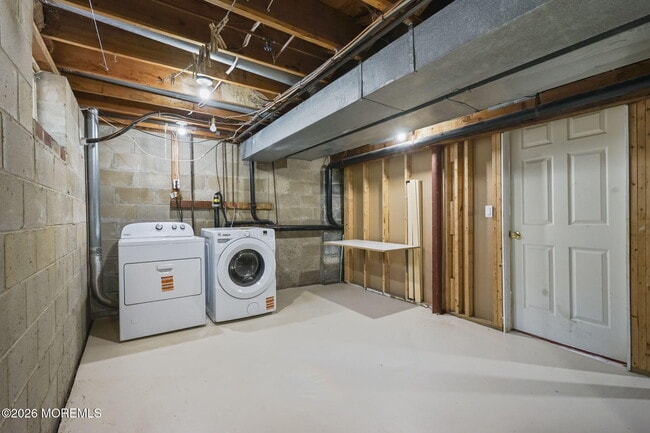 Building Photo - 1062 Cheryl Ct