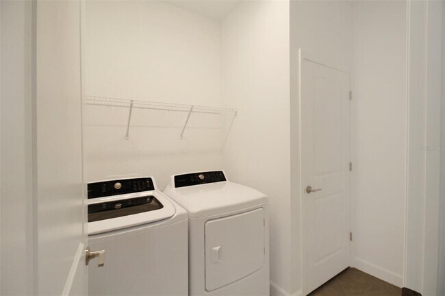 Building Photo - 15238 Serene Shores Loop