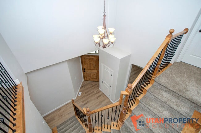 Building Photo - 10724 N Cypress