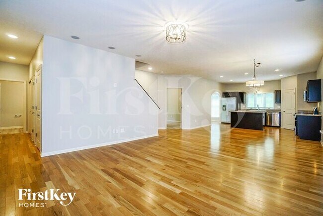 Building Photo - 314 Market St