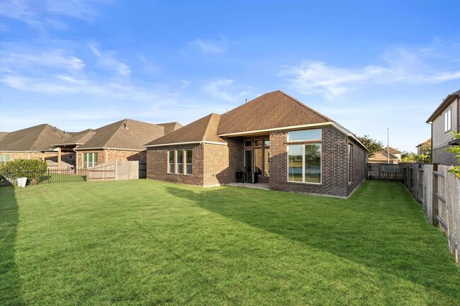 Building Photo - 9615 Eden Ridge Ln