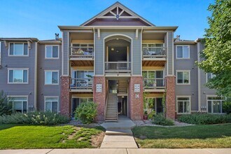 Building Photo - Bright 2 Bed, 2 Bath Condo in Fort Collins!!
