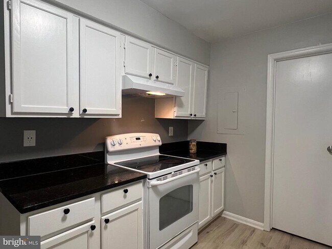 Building Photo - 10448 Rapidan Ln