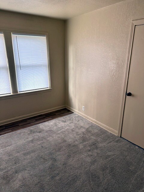 Building Photo - 1108 Hodgson St