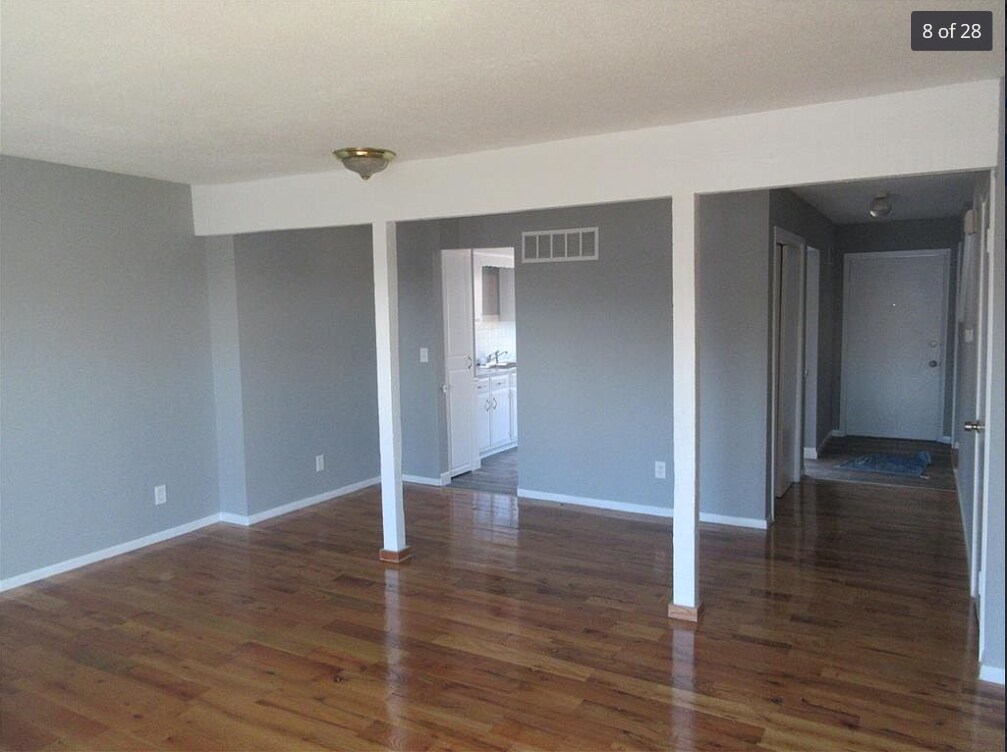 Building Photo - 3331 Bridge Manor Dr