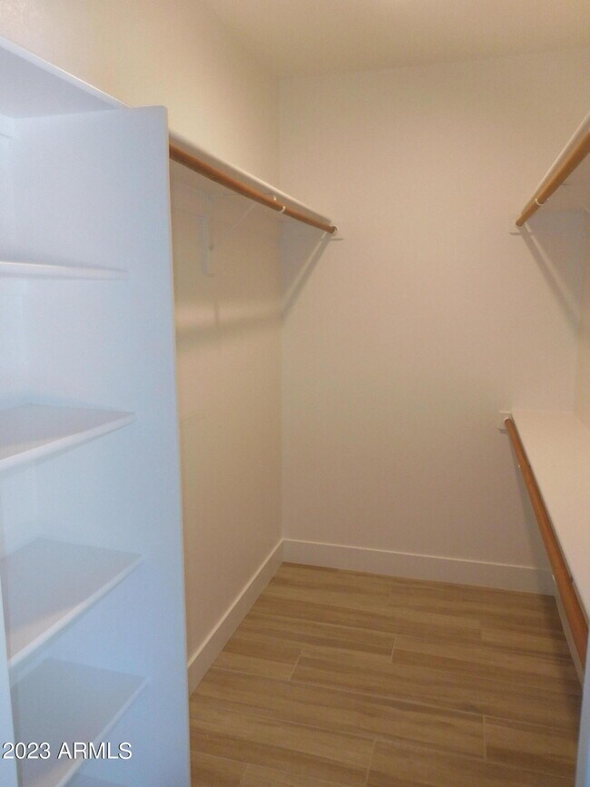 Building Photo - 13253 N 101st Way