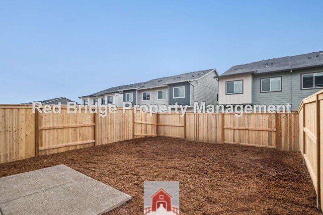 Building Photo - 2795 S Heather St