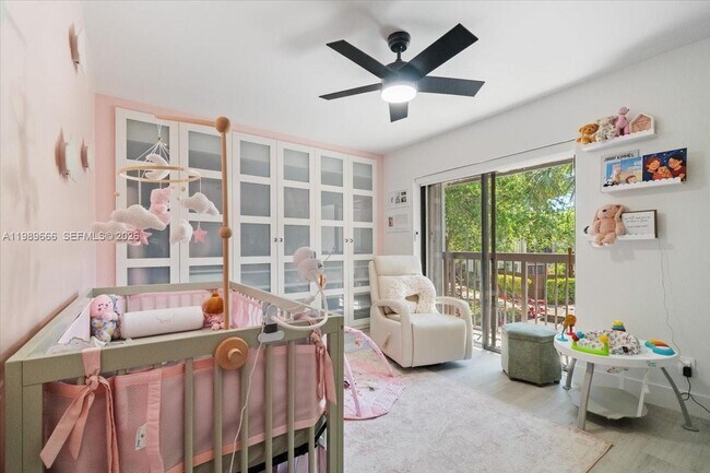 Building Photo - 3627 Cocoplum Cir