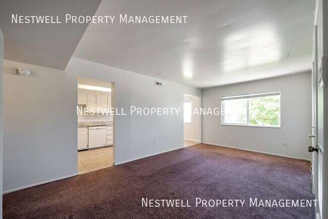 Building Photo - 8455 S Westridge St