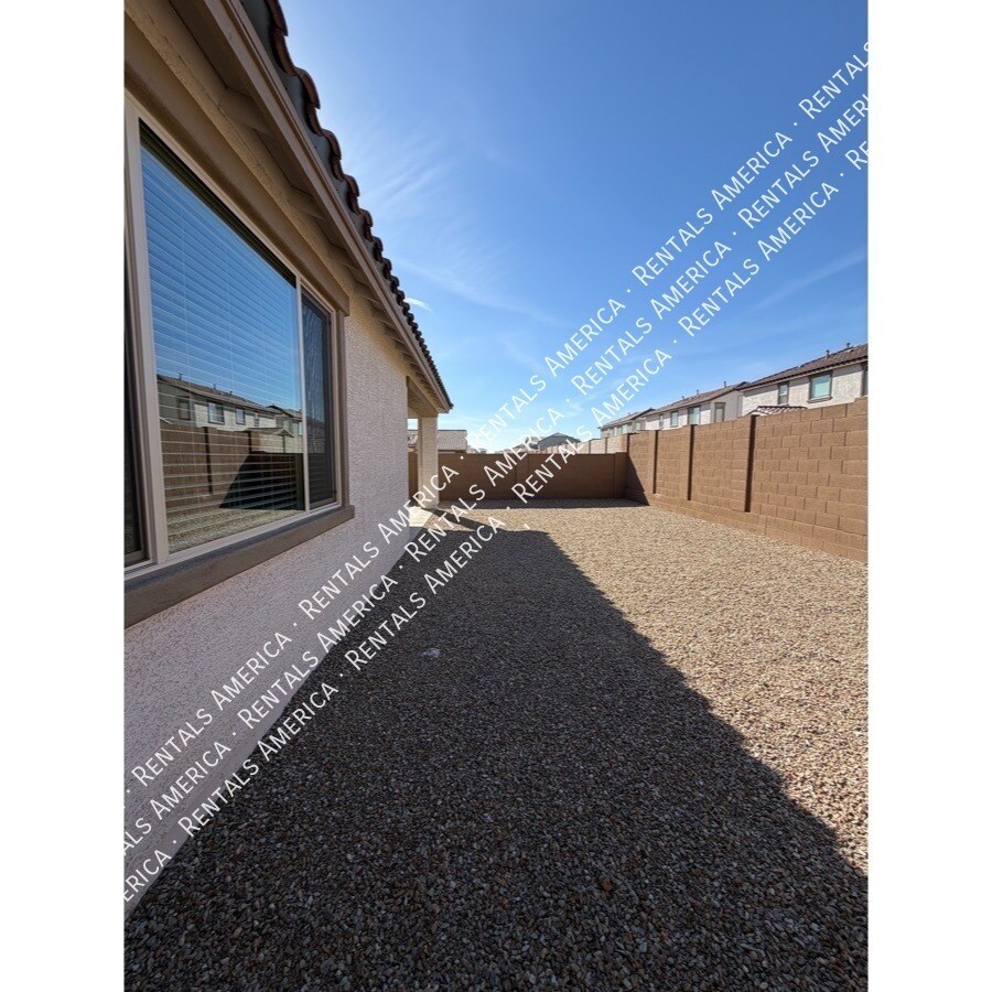 Building Photo - 14750 W Gray Fox Trl