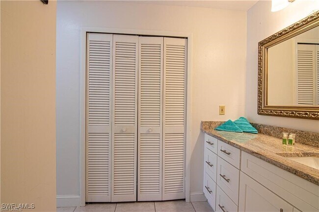 Building Photo - 6113 Deer Run