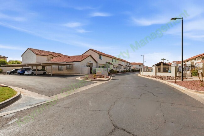 Building Photo - 2969 N Oregon St
