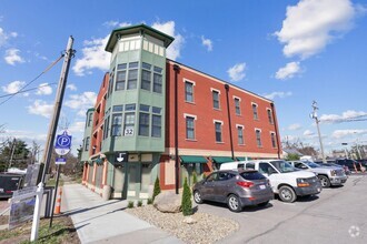 Building Photo - 32 W College Ave