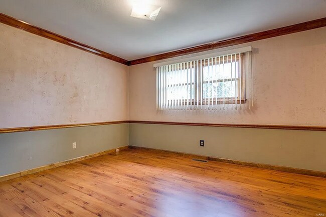 Building Photo - 1740 Deborah Dr