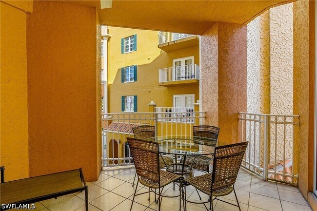 Building Photo - 451 Bayfront Pl