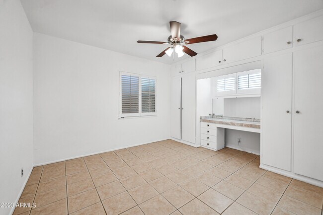 Building Photo - 4518 N 9th Ave