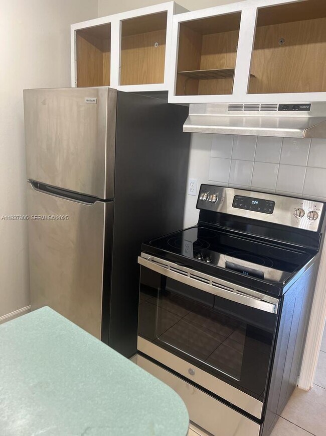 Building Photo - 1500 N Congress Ave