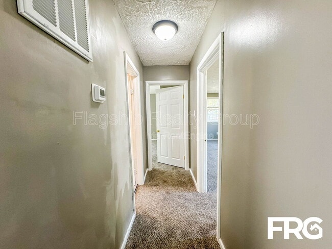 Building Photo - 416 N Kornegay St
