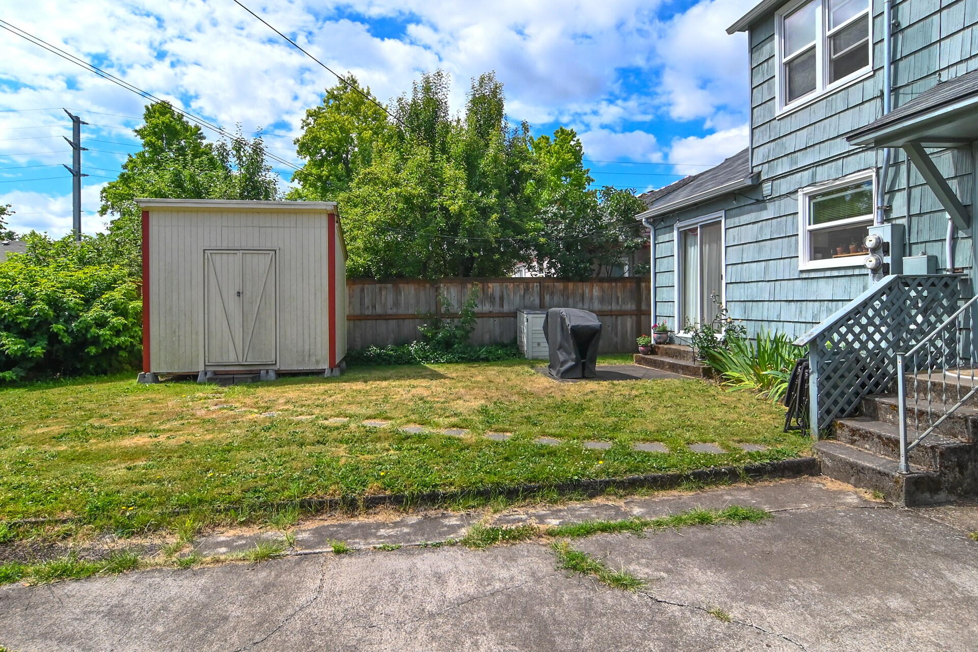 Building Photo - 1263 Tyler St