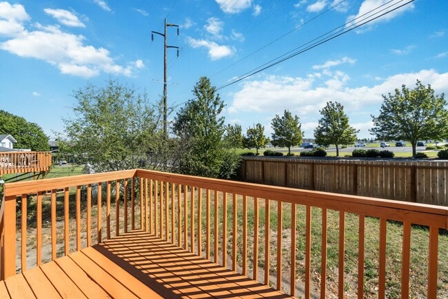 Building Photo - Beautiful Spokane Valley Duplex!!