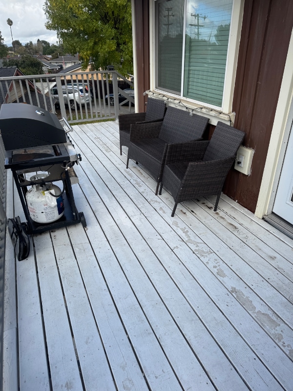 Building Photo - 4859 Stuart Dr