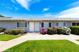 Building Photo - 2034 E Santa Clara Ave