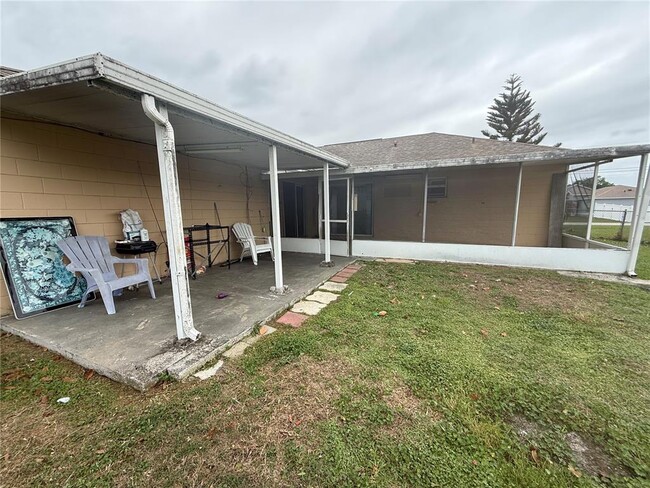 Building Photo - 330 Baccarat Ct