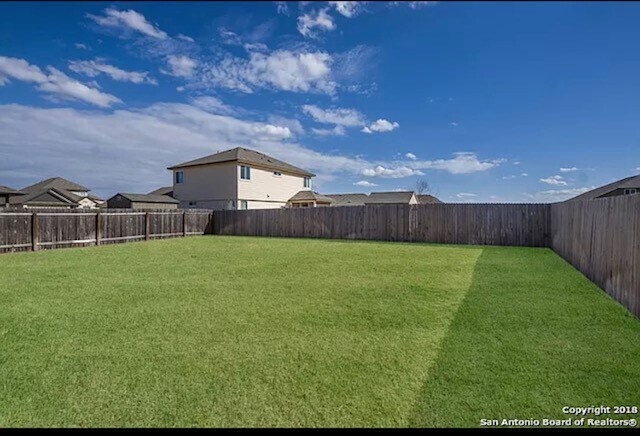 Building Photo - 874 Cypress Ml