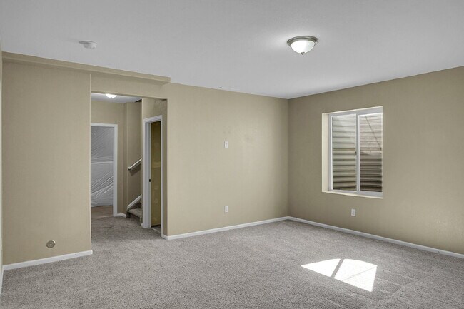 Building Photo - $2,700 - 4 Bed, 3.5 Bath Home in CO Spring...