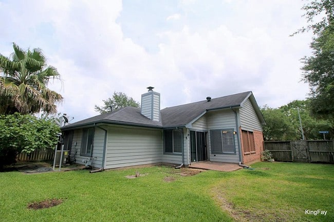 Building Photo - 4403 Waterfall Way