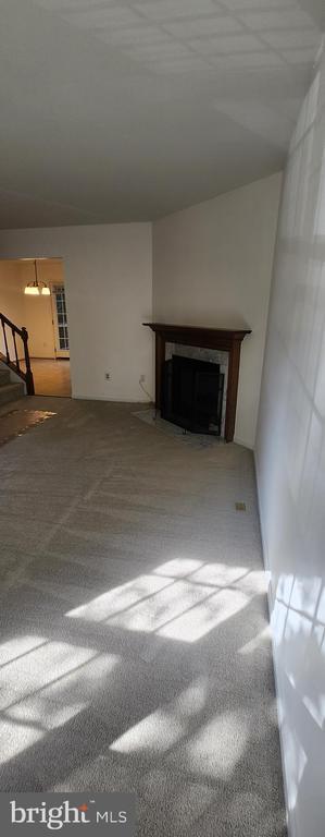 Building Photo - 3955 Pepperidge Ct