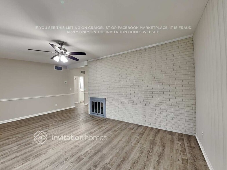 Building Photo - 7628 Elvia Dr