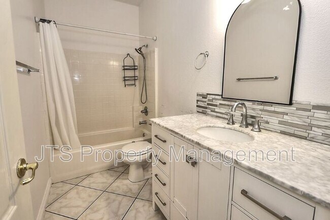 Building Photo - 7817 Westbourne Way