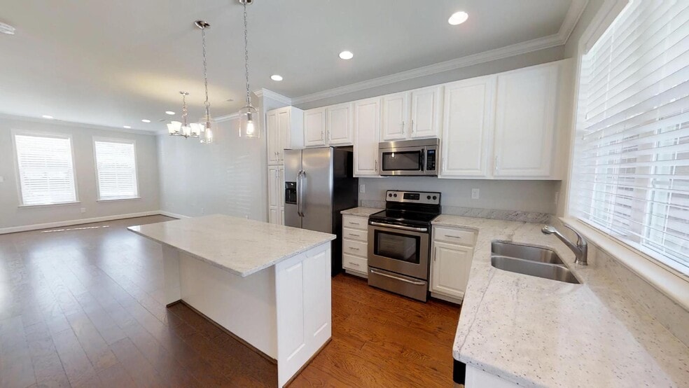 Kitchen - 314 S Pine St