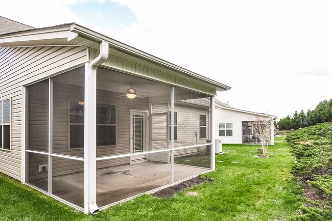 Building Photo - 12 Wensley Ct