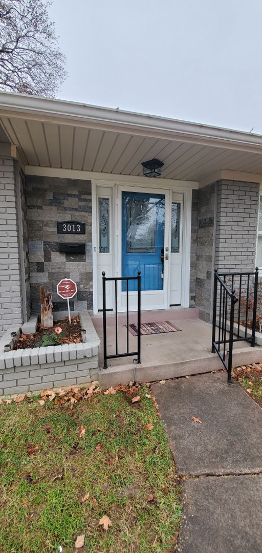Building Photo - Don't Scroll Past This One!  Renovated, Brick Ranch. 3 Bedrooms, 2 FULL Bathrooms, Basement, Garage!